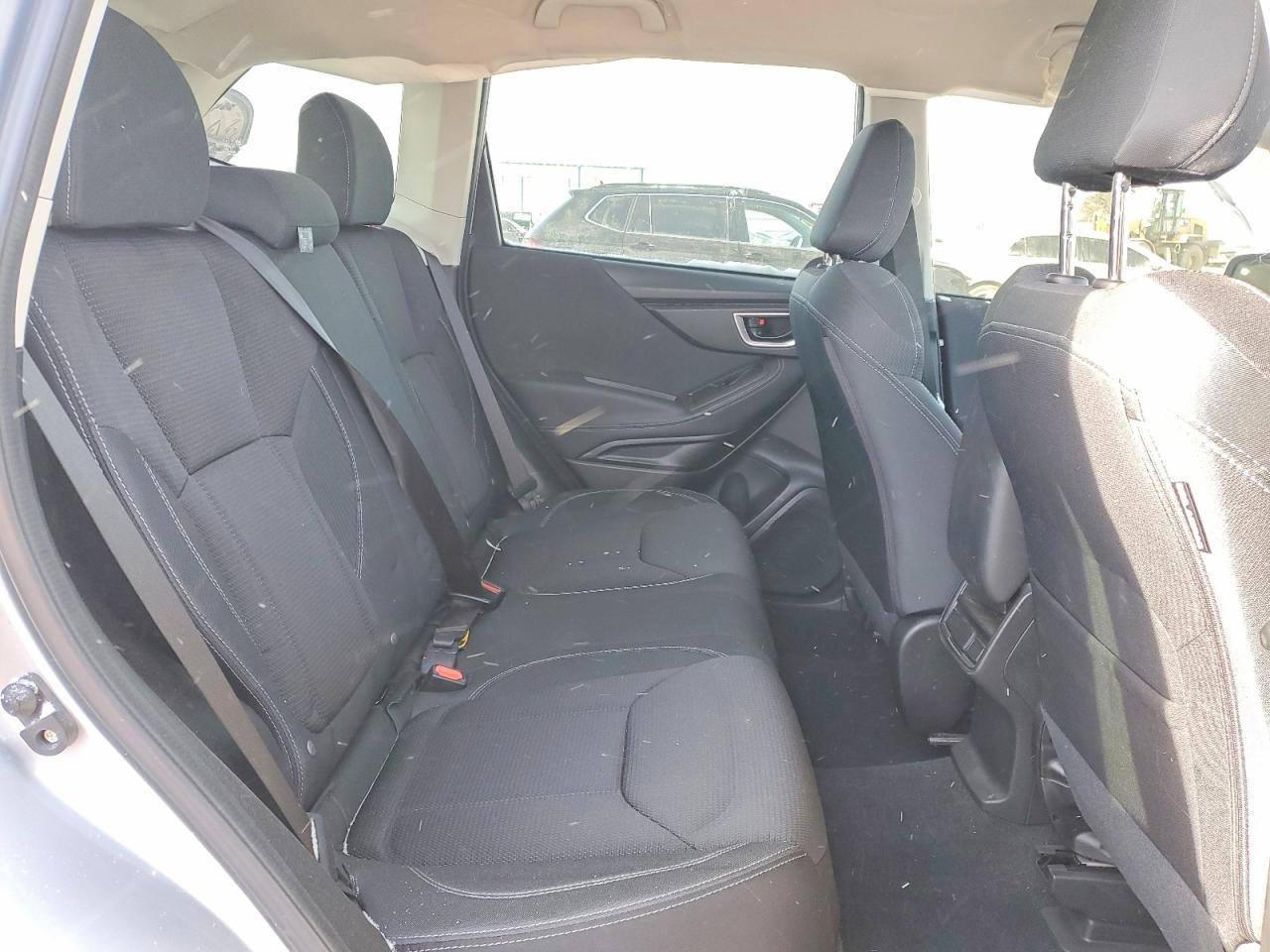 2021 SUBARU FORESTER