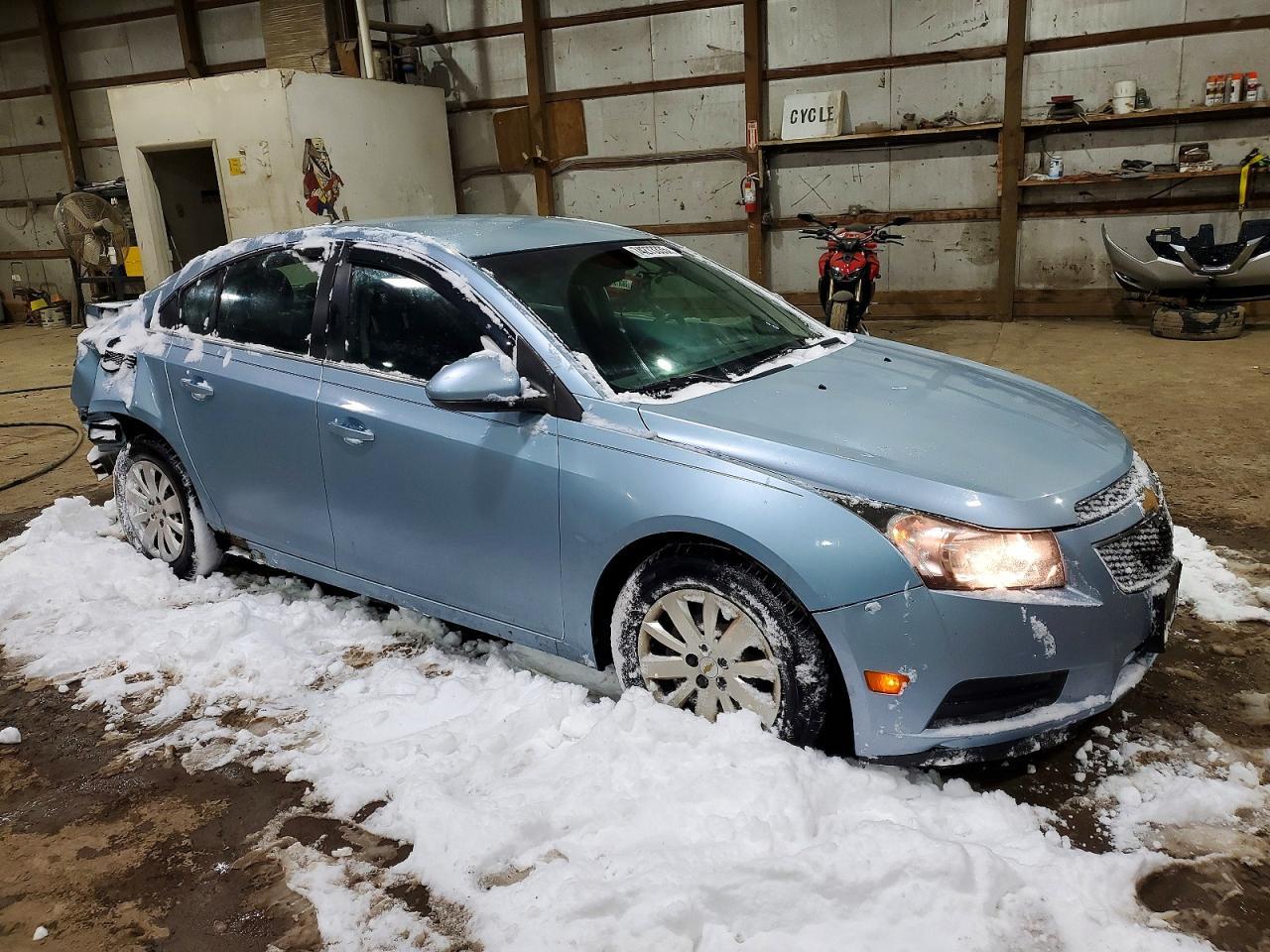 2011 CHEVROLET CRUZE