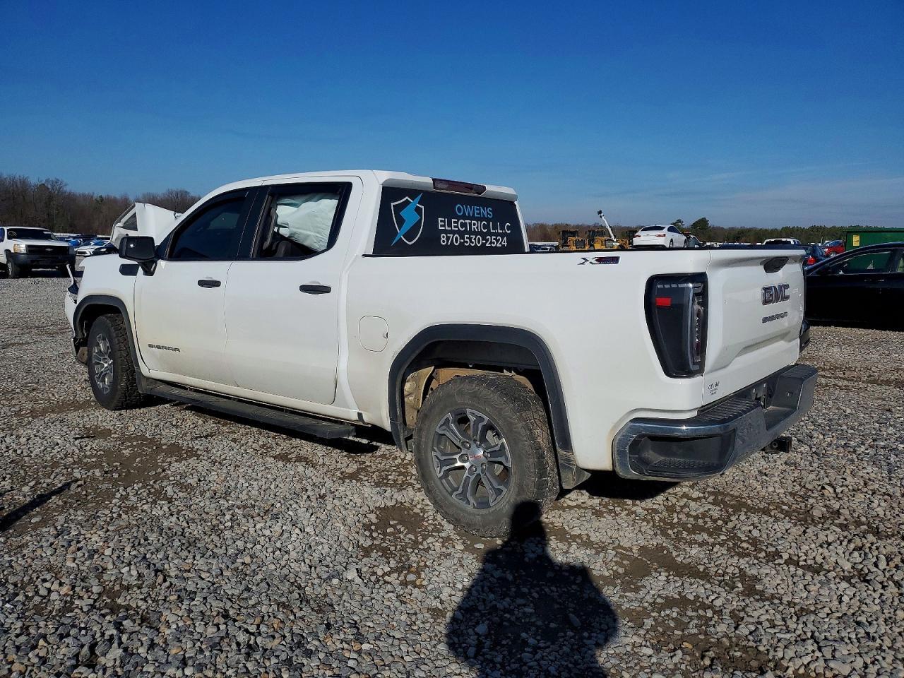 2023 GMC Sierra