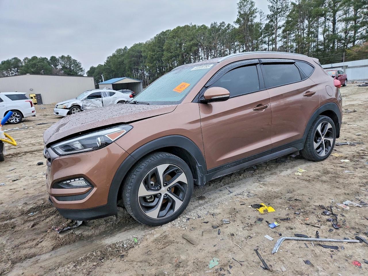 2016 HYUNDAI TUCSON