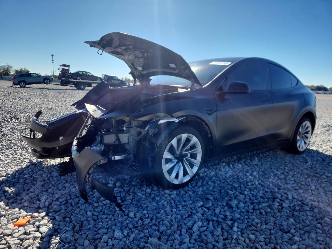 2026 TESLA MODEL Y