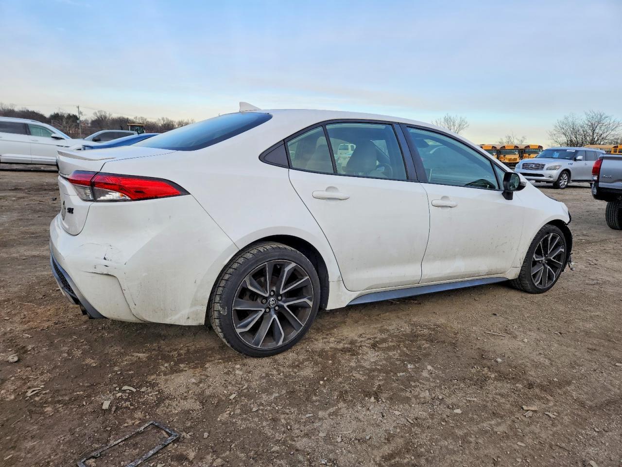 2021 TOYOTA COROLLA