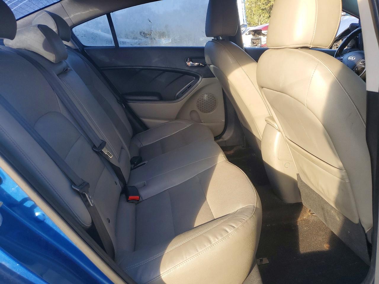 2015 KIA FORTE
