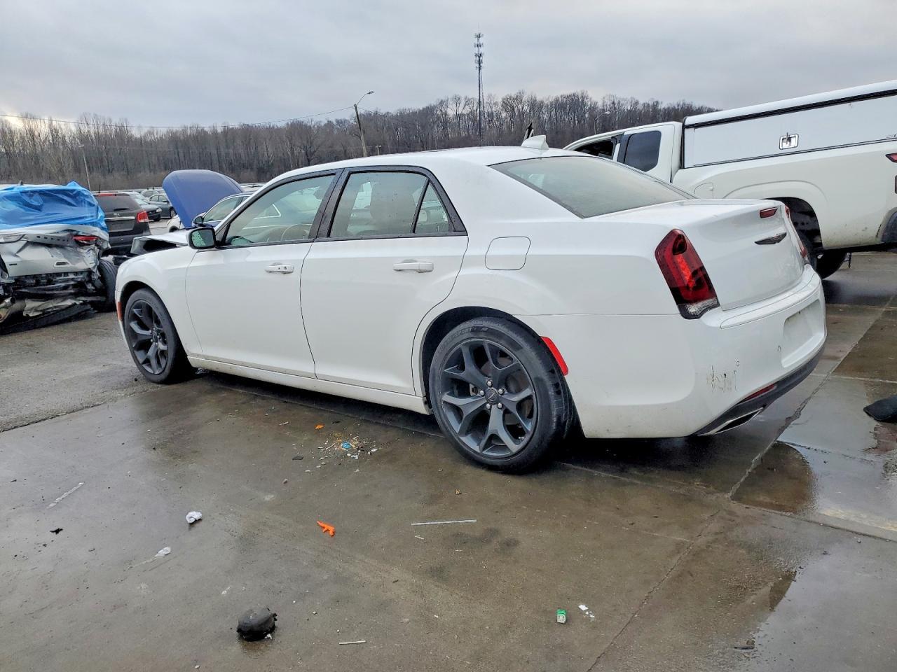 2022 CHRYSLER 300