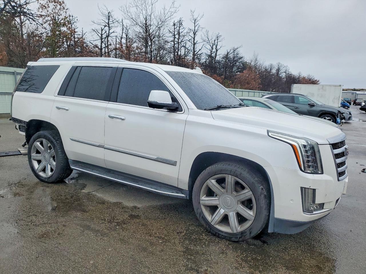 2018 CADILLAC ESCALADE