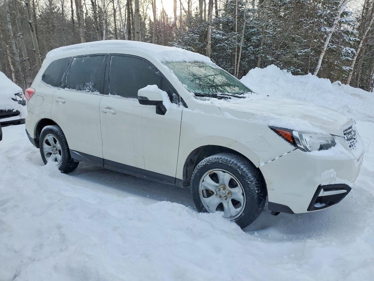 2017 SUBARU FORESTER