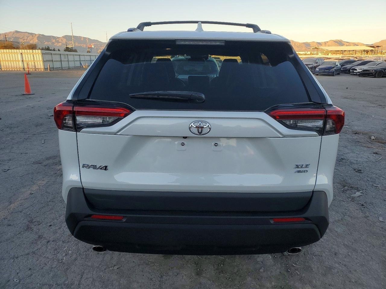 2025 TOYOTA RAV4