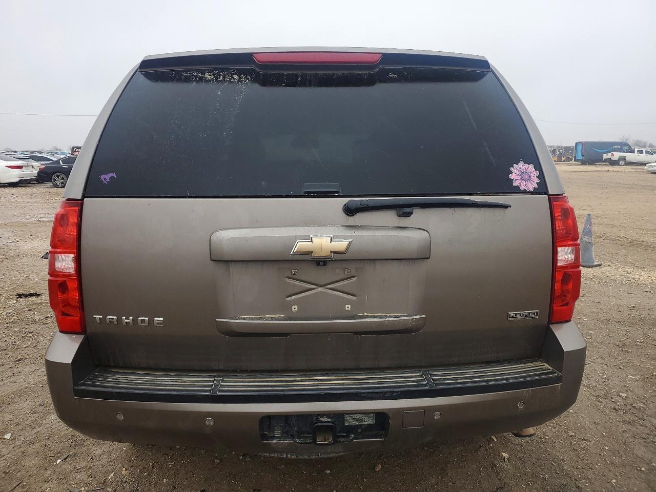 2011 CHEVROLET Tahoe