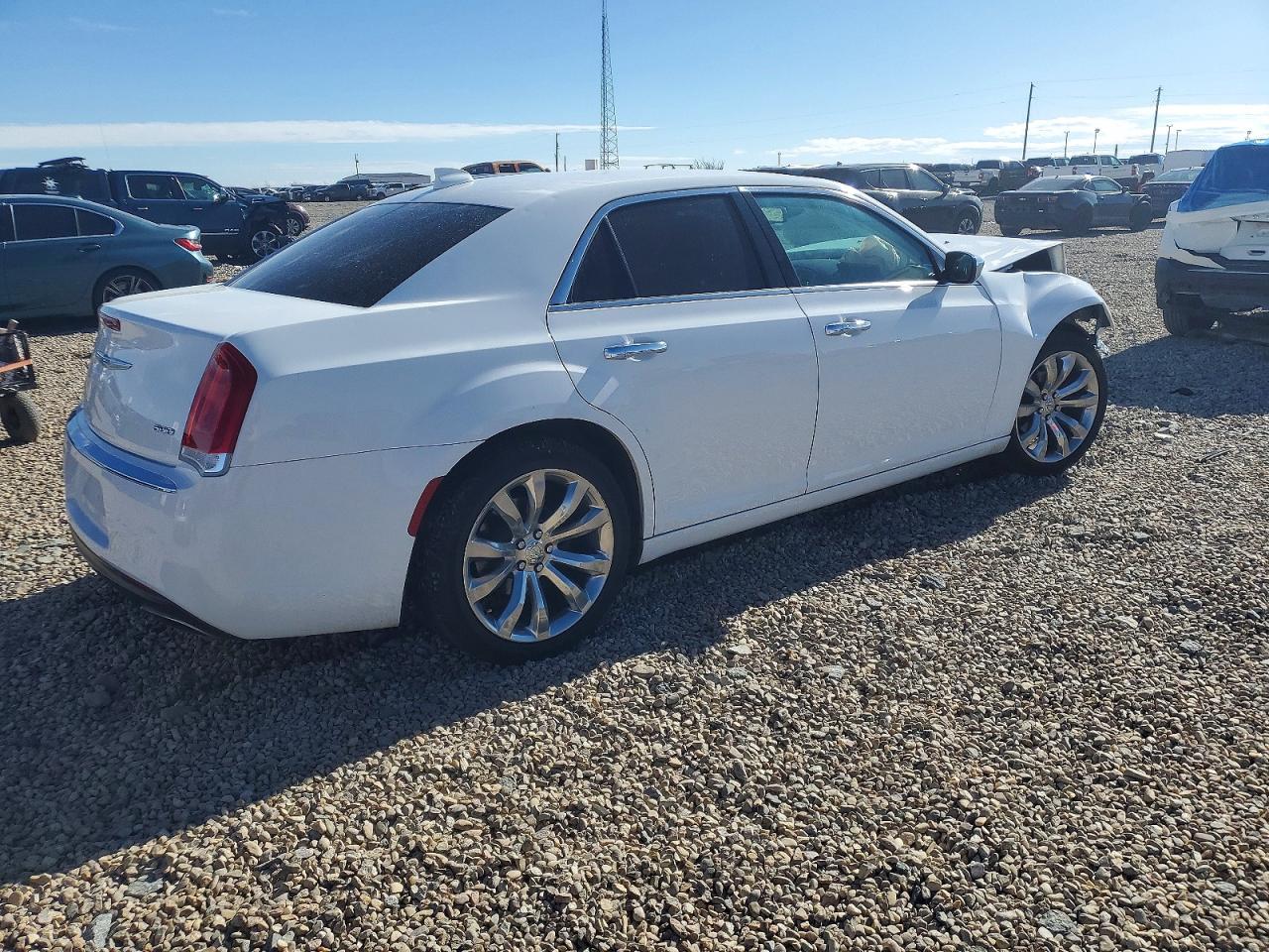 2018 CHRYSLER 300