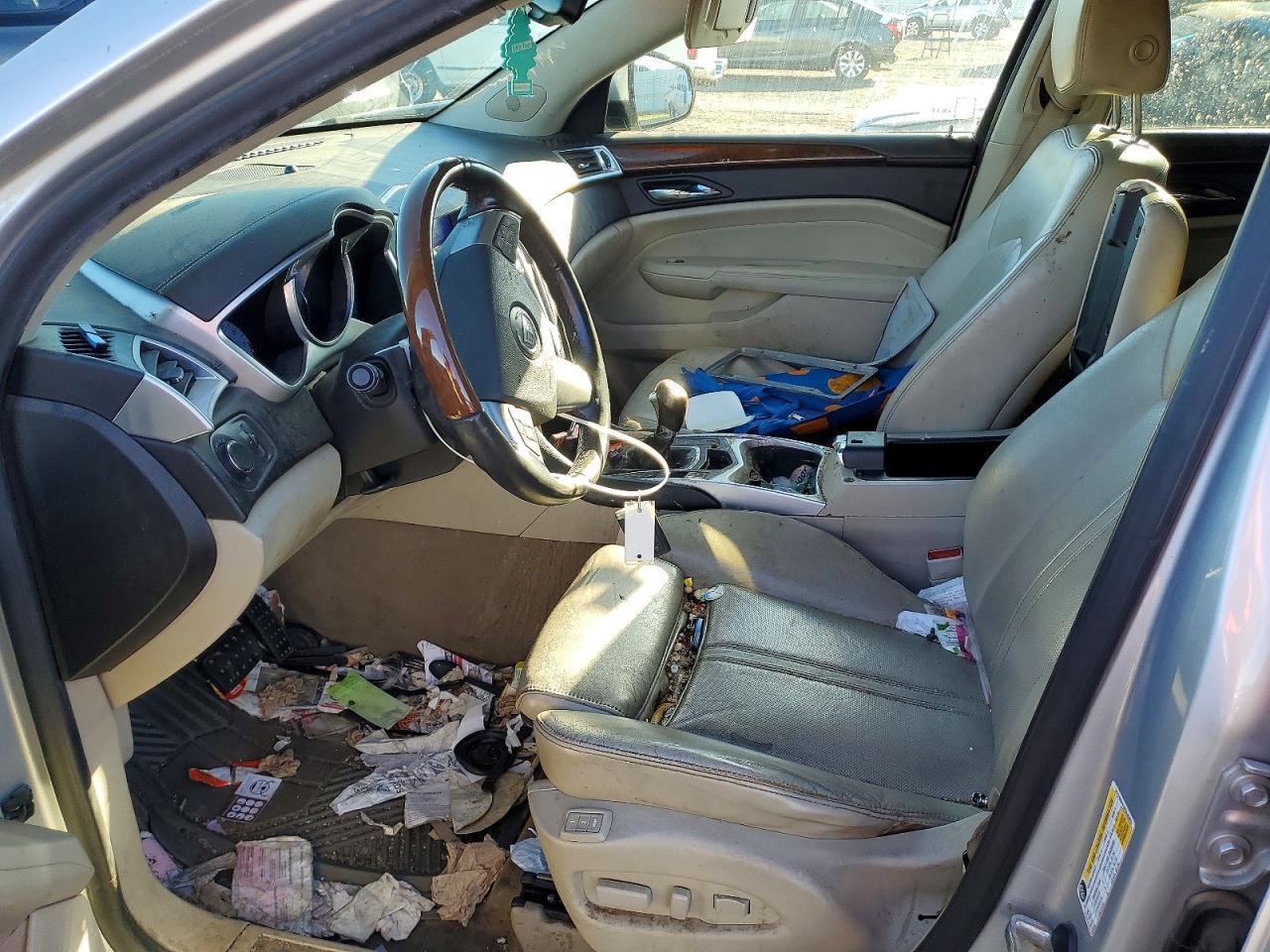 2011 CADILLAC SRX