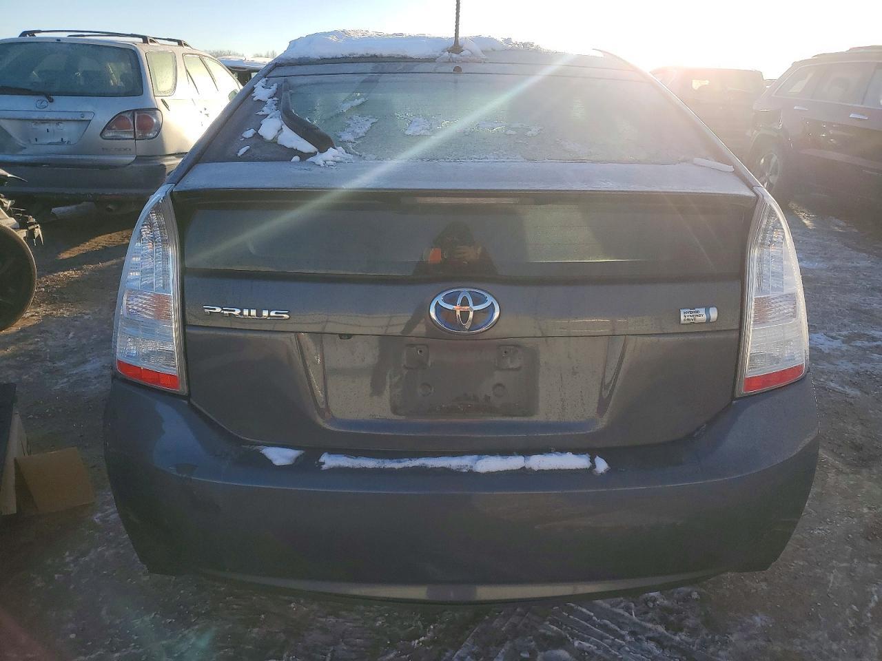 2010 TOYOTA PRIUS