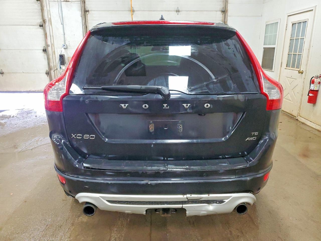 2010 VOLVO XC60