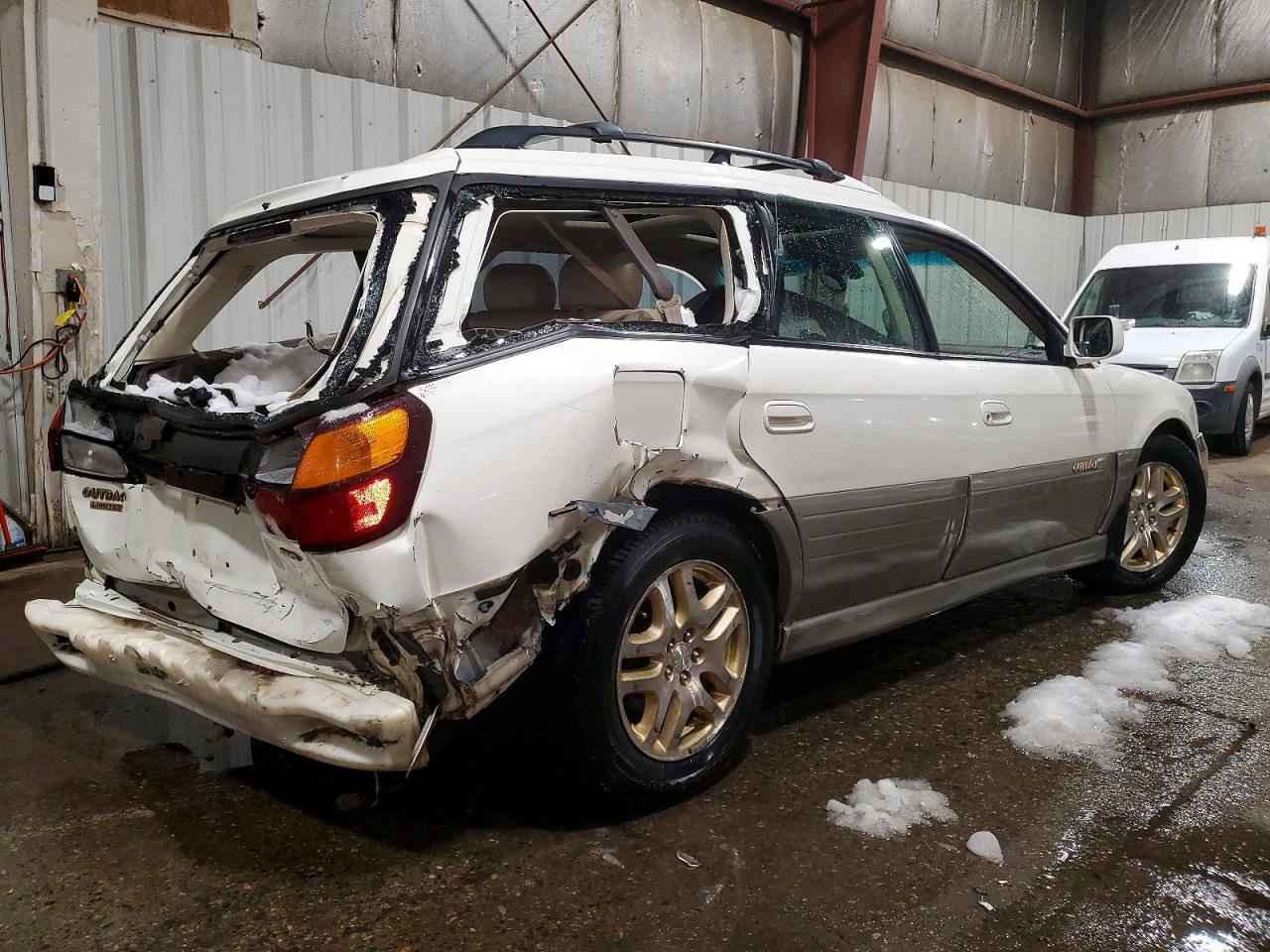 2000 SUBARU Legacy