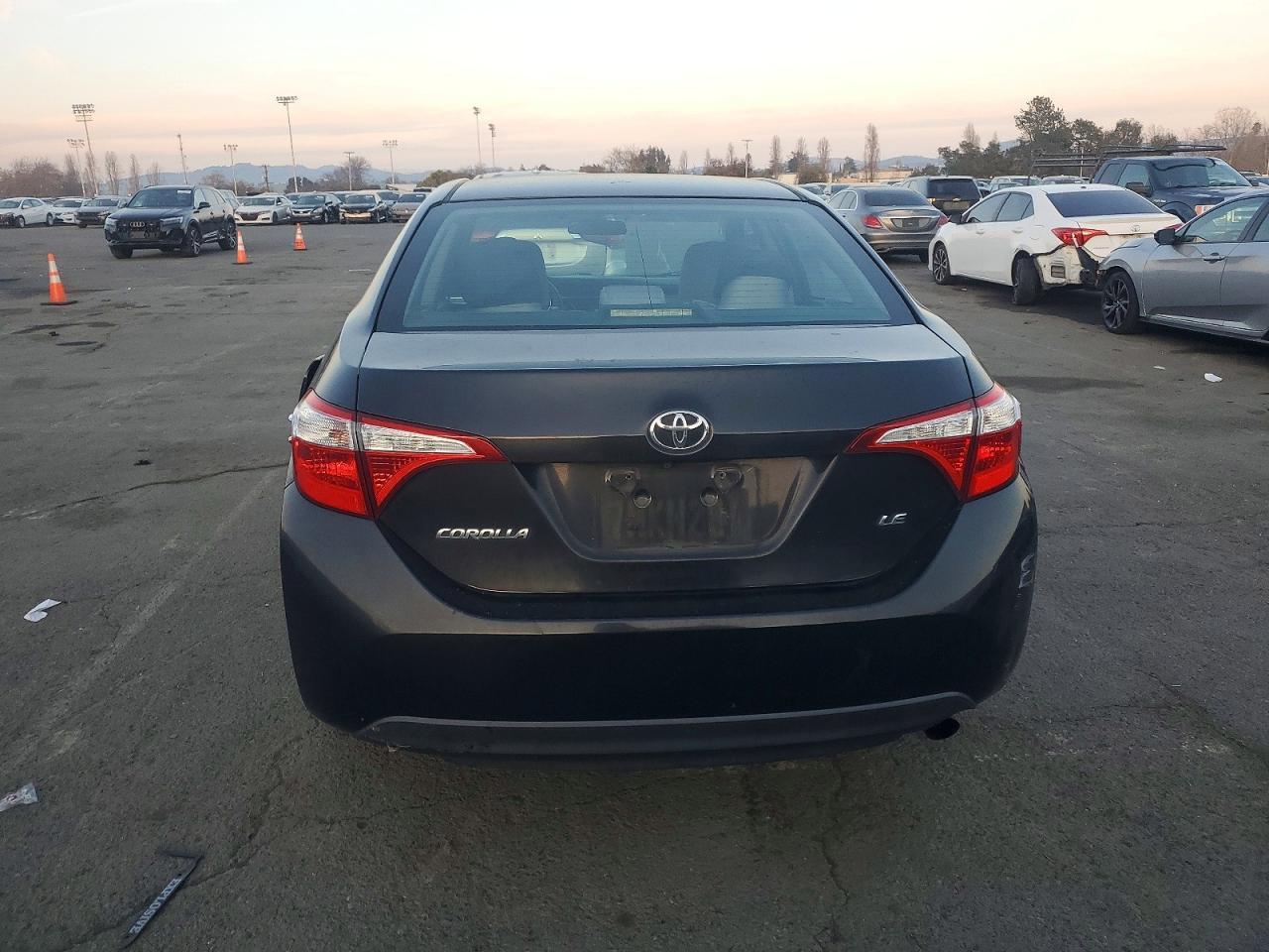 2016 TOYOTA COROLLA