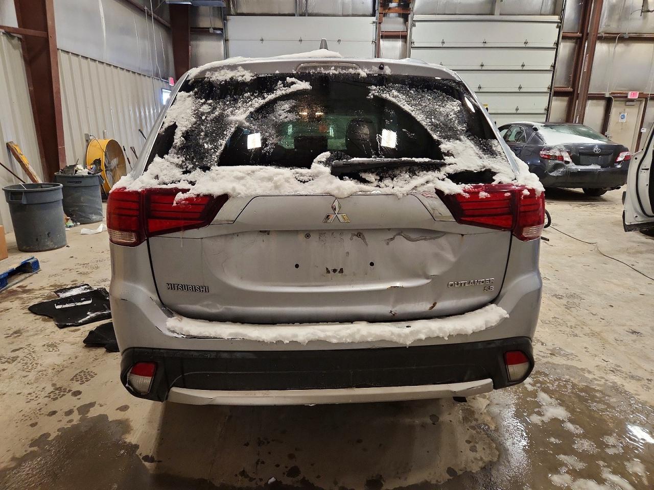 2017 MITSUBISHI outlander