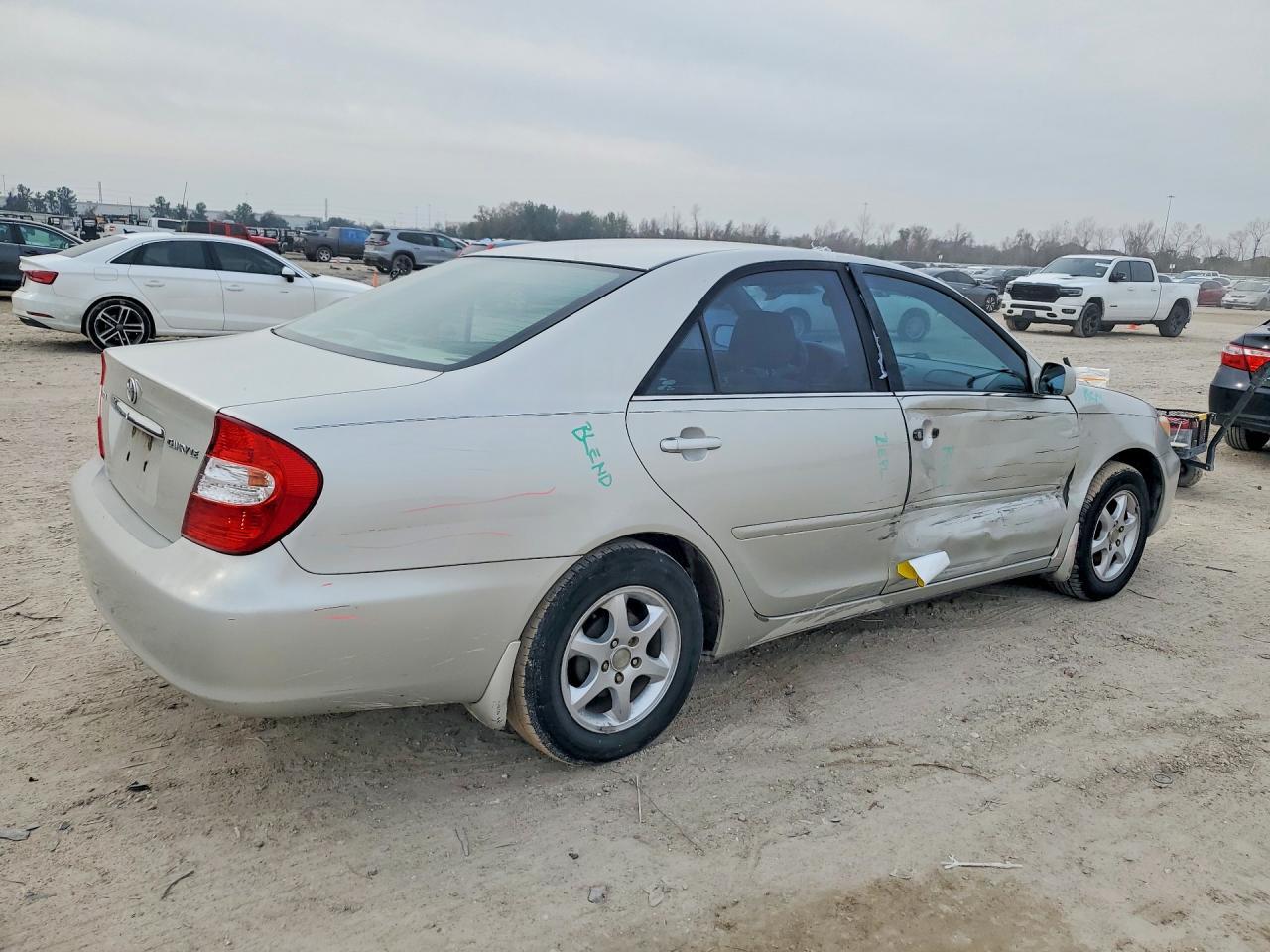 2003 TOYOTA CAMRY