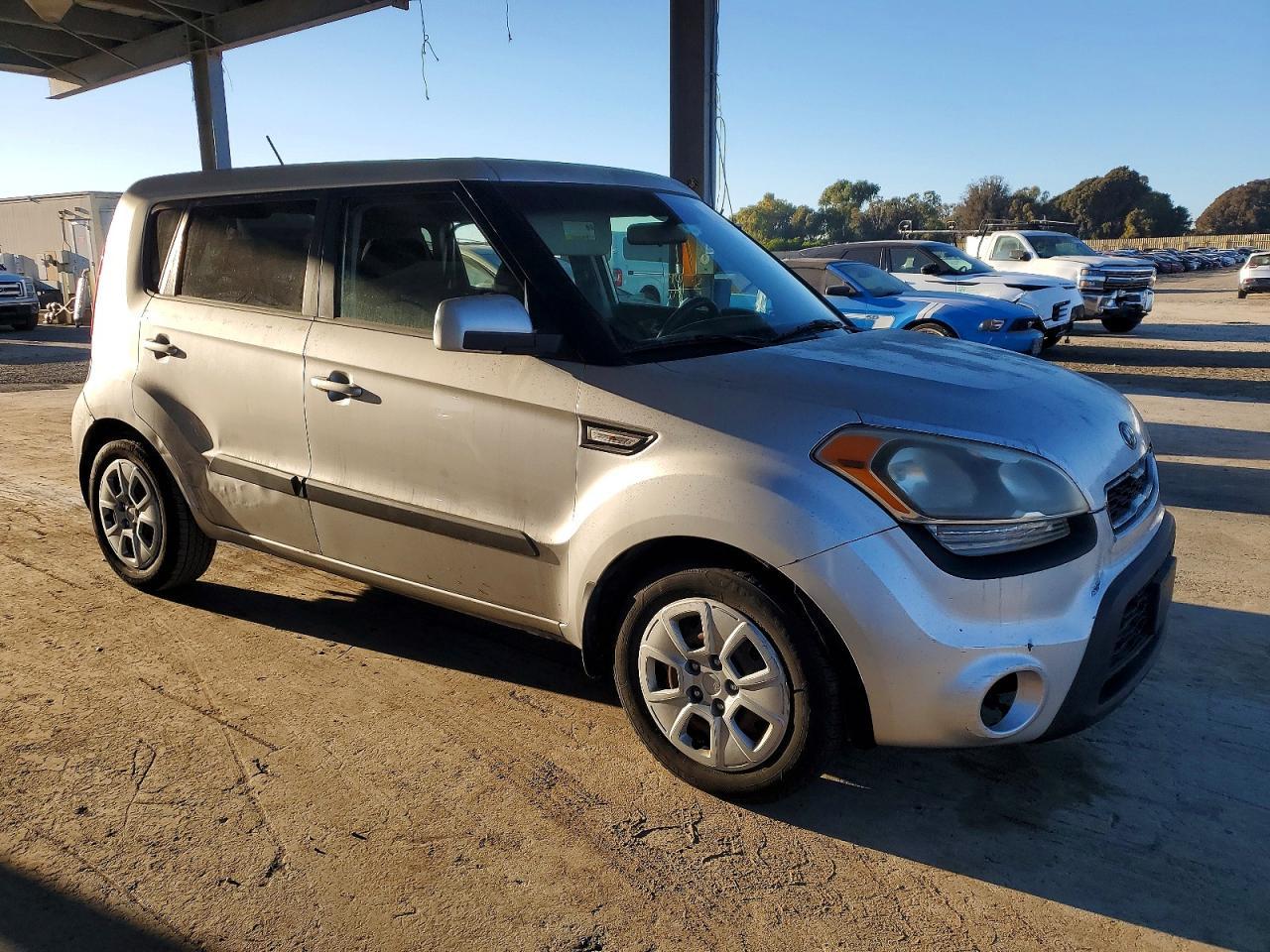 2013 KIA SOUL