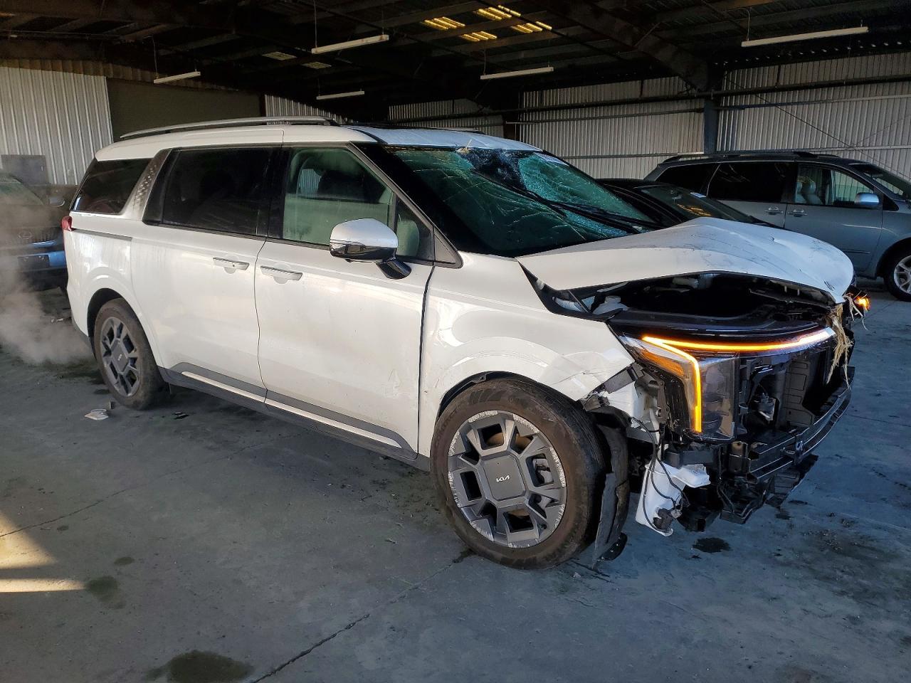 2025 KIA Carnival
