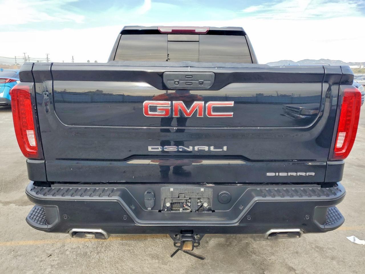 2021 GMC Sierra
