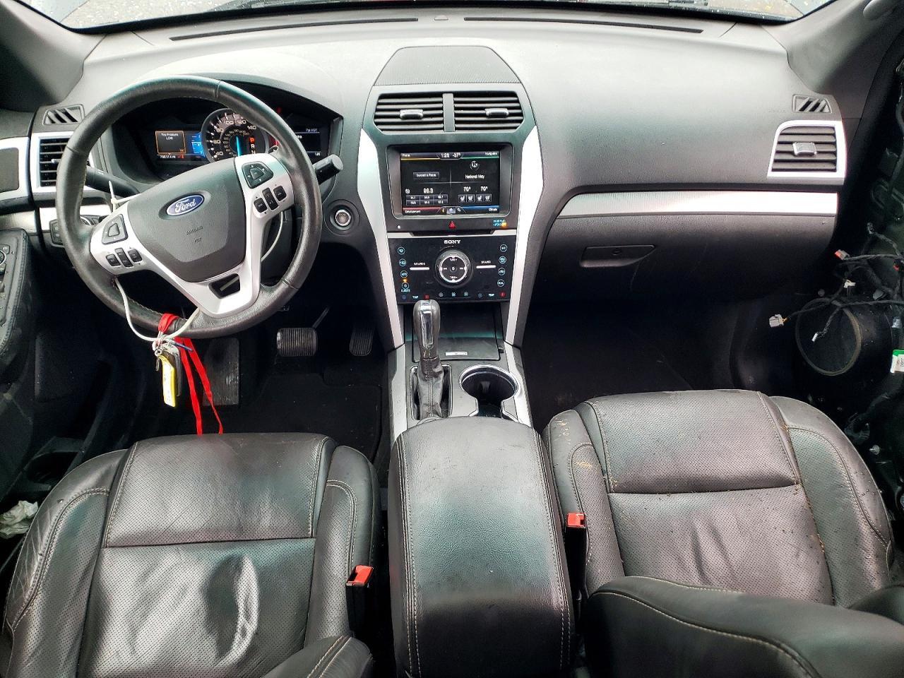 2014 FORD Explorer Sport Trac