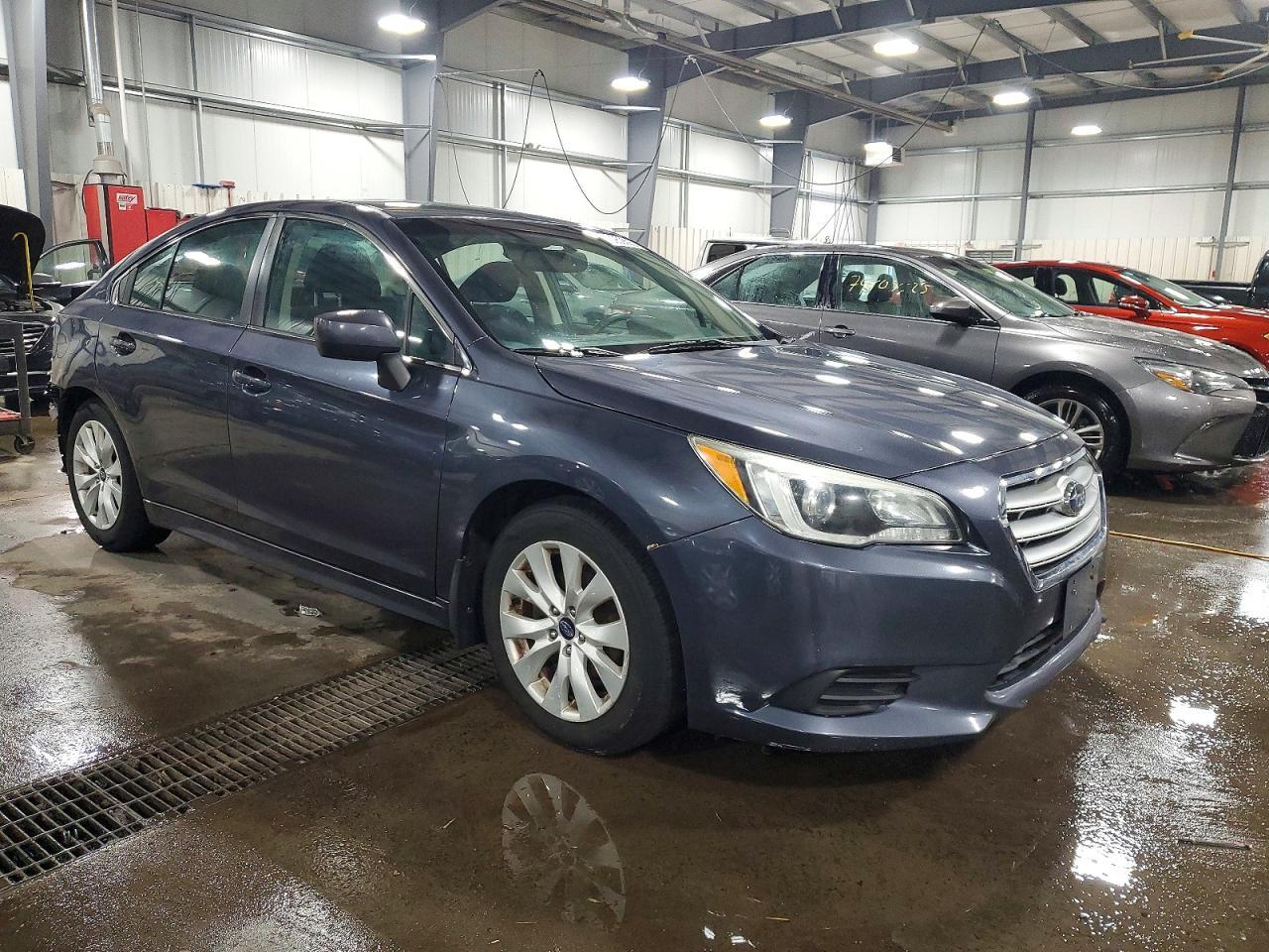 2015 SUBARU Legacy