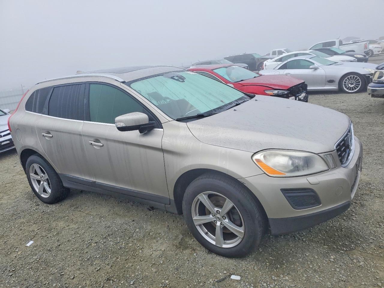 2013 VOLVO XC60