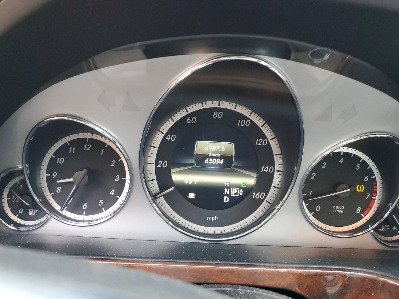 2013 MERCEDES-BENZ E-Class