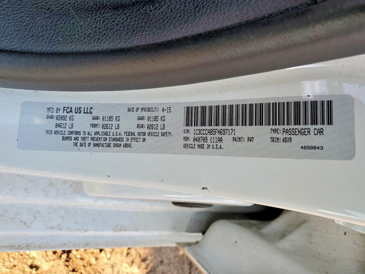 2015 CHRYSLER 200