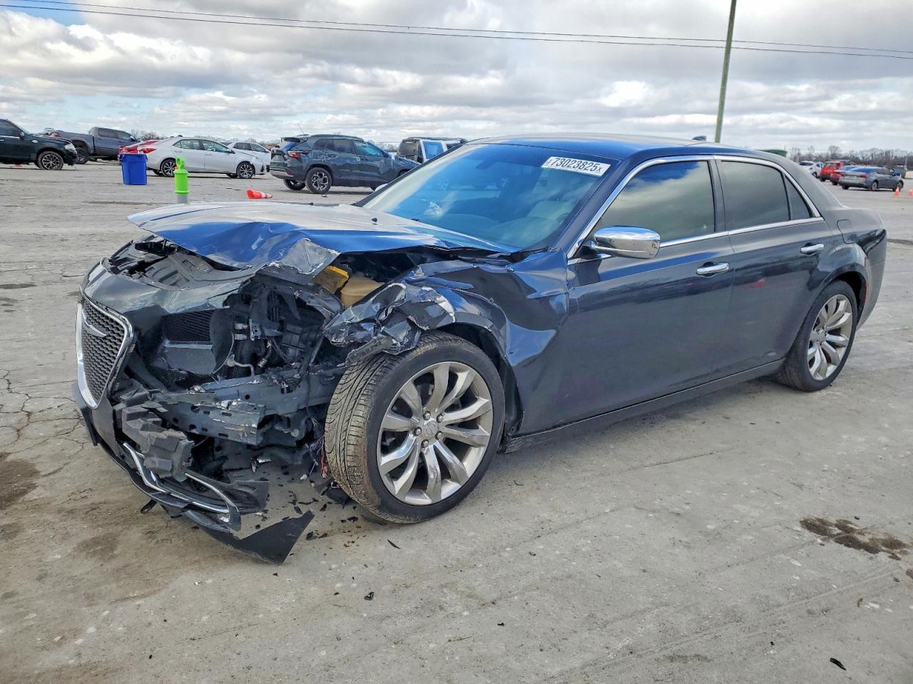 2018 CHRYSLER 300