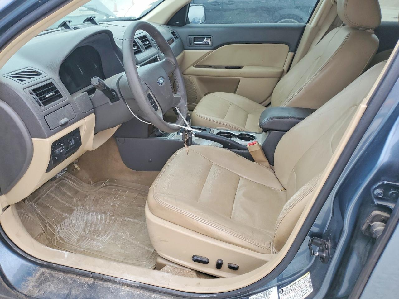 2011 FORD FUSION
