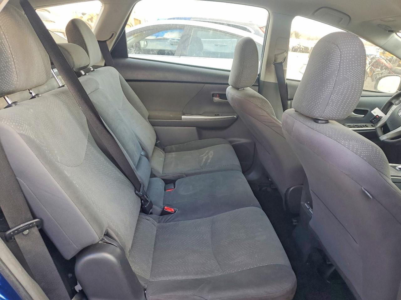 2014 TOYOTA PRIUS V