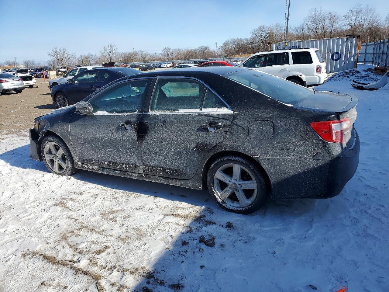 2013 TOYOTA CAMRY