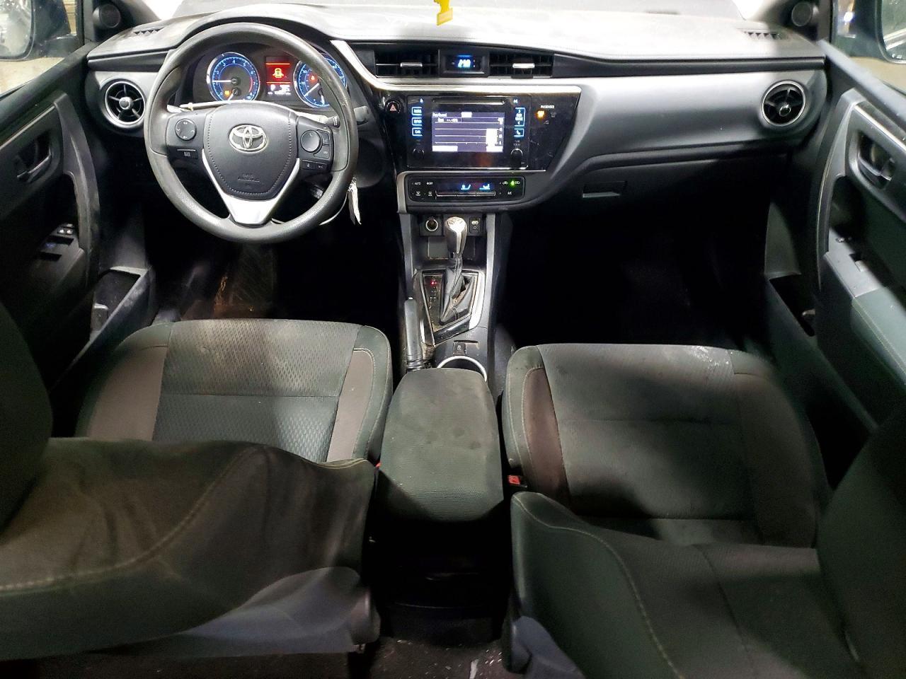 2017 TOYOTA COROLLA