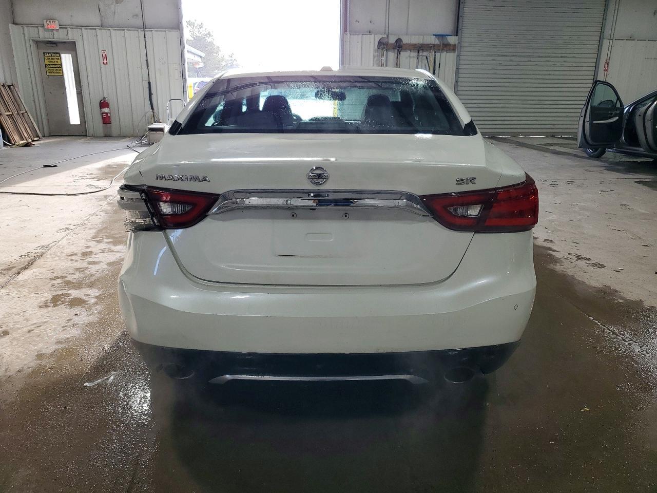 2018 NISSAN Maxima