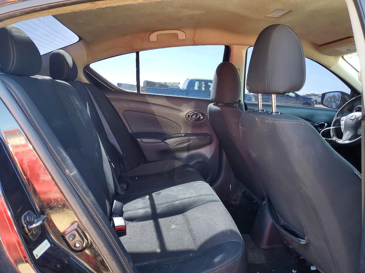2019 NISSAN VERSA