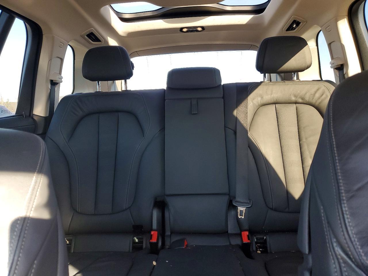2019 BMW X7