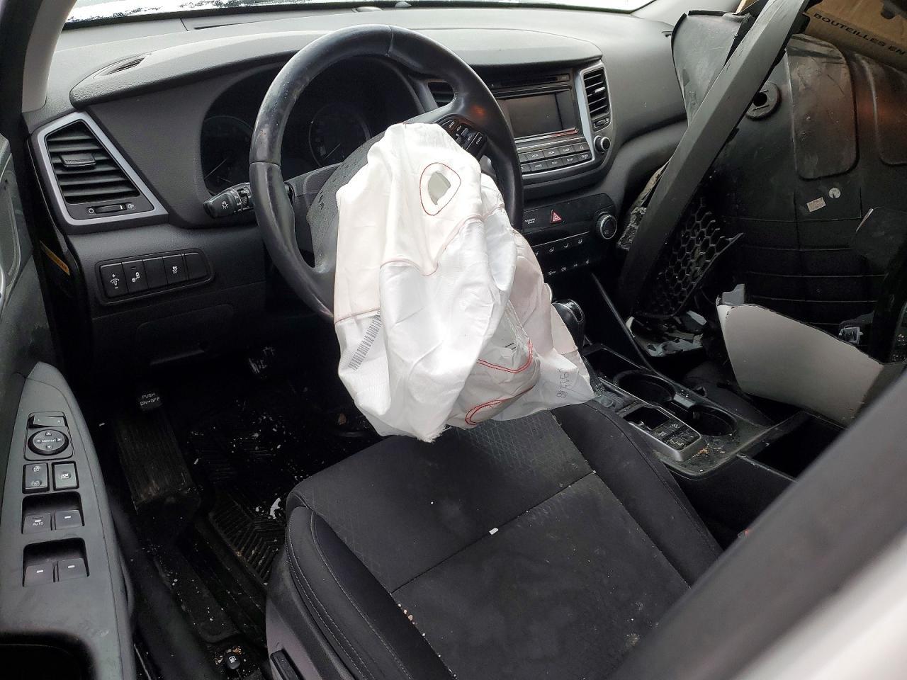 2016 HYUNDAI TUCSON