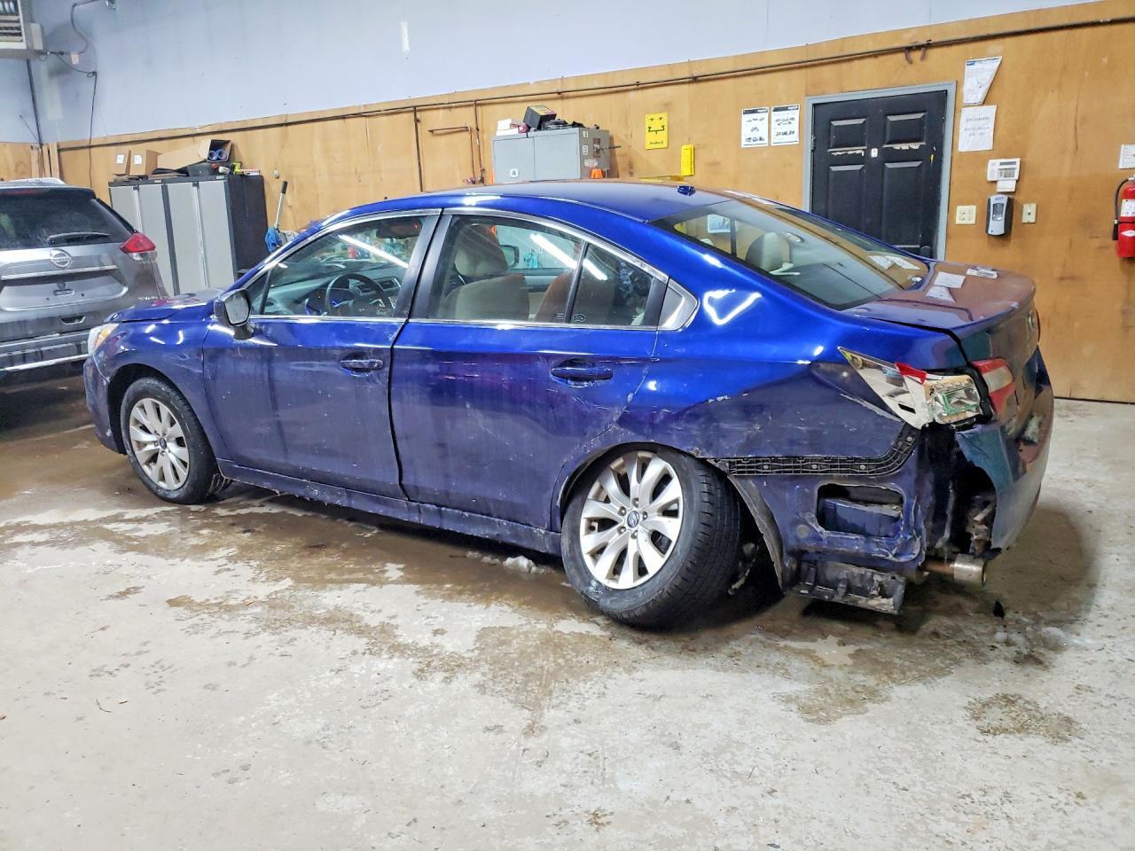 2015 SUBARU Legacy