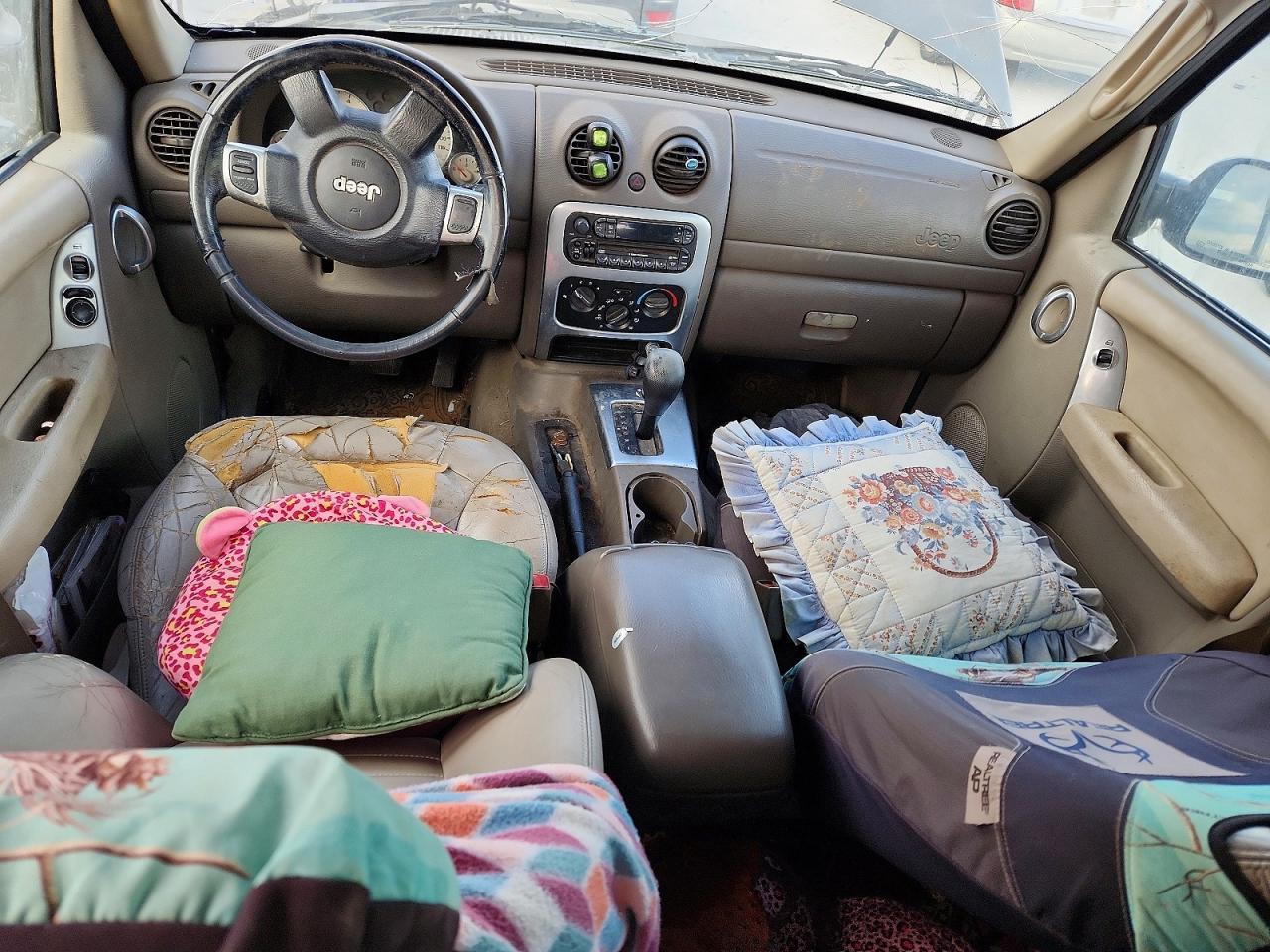2003 JEEP Liberty