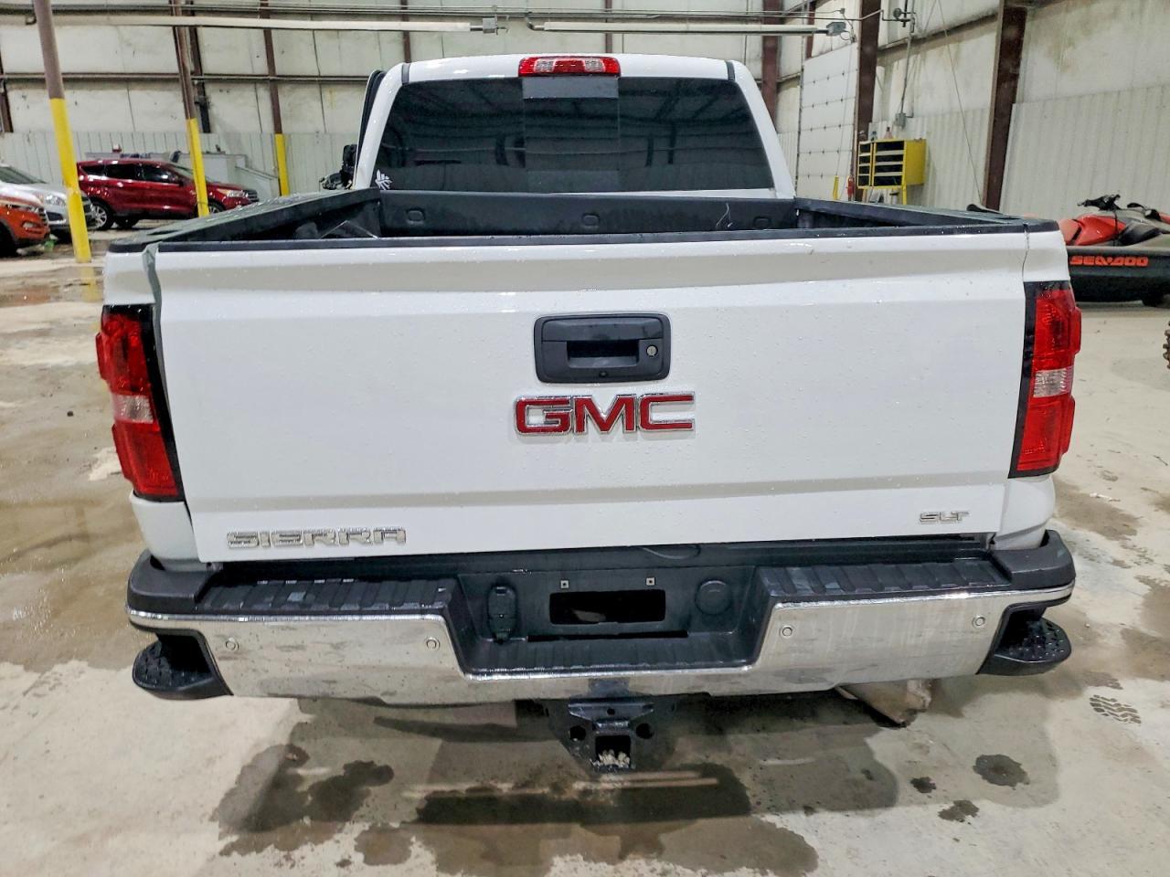 2018 GMC Sierra