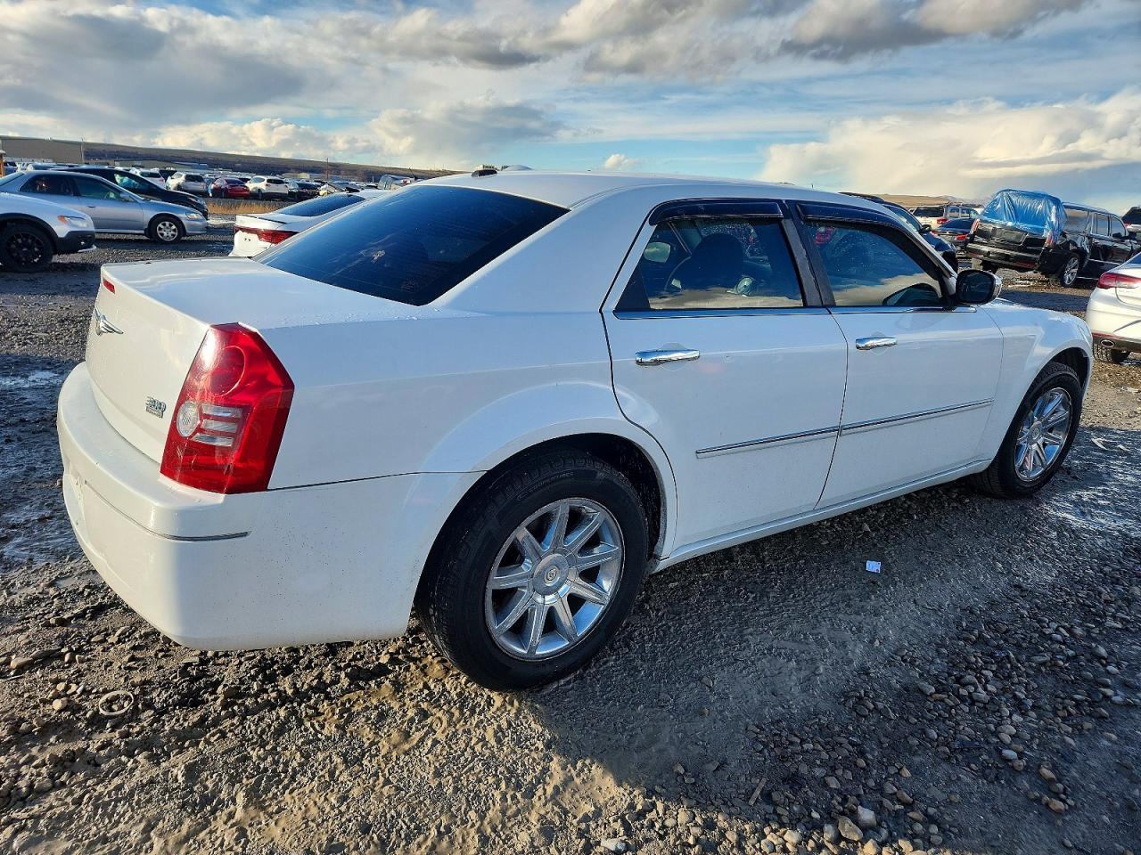 2010 CHRYSLER 300
