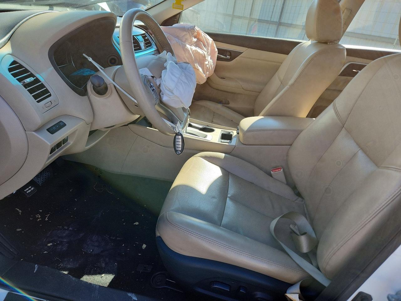 2017 NISSAN ALTIMA