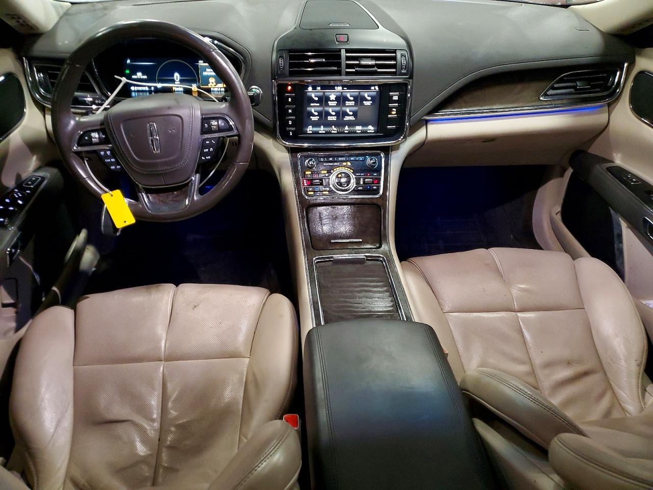 2018 LINCOLN Continental