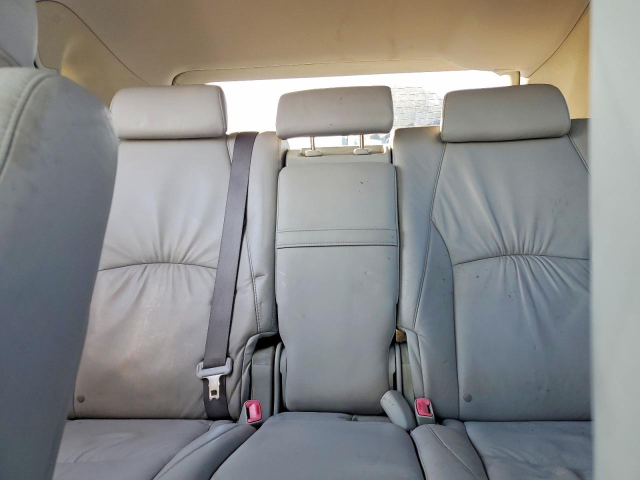 2005 LEXUS Rx 330