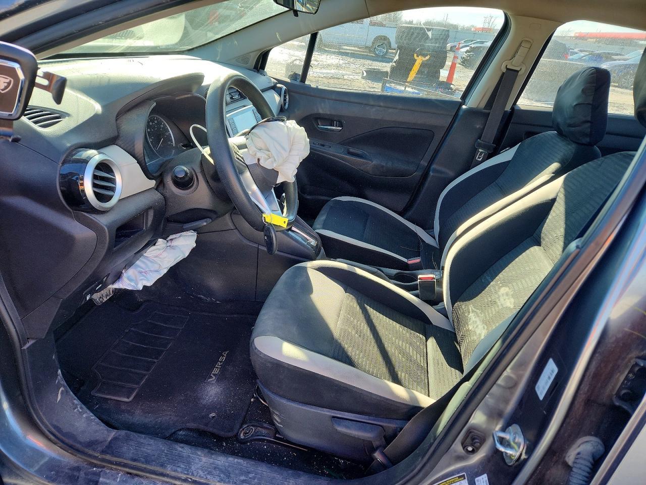 2021 NISSAN VERSA