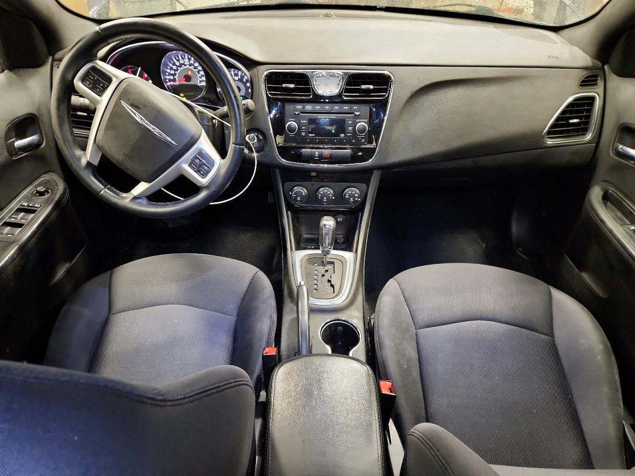 2014 CHRYSLER 200