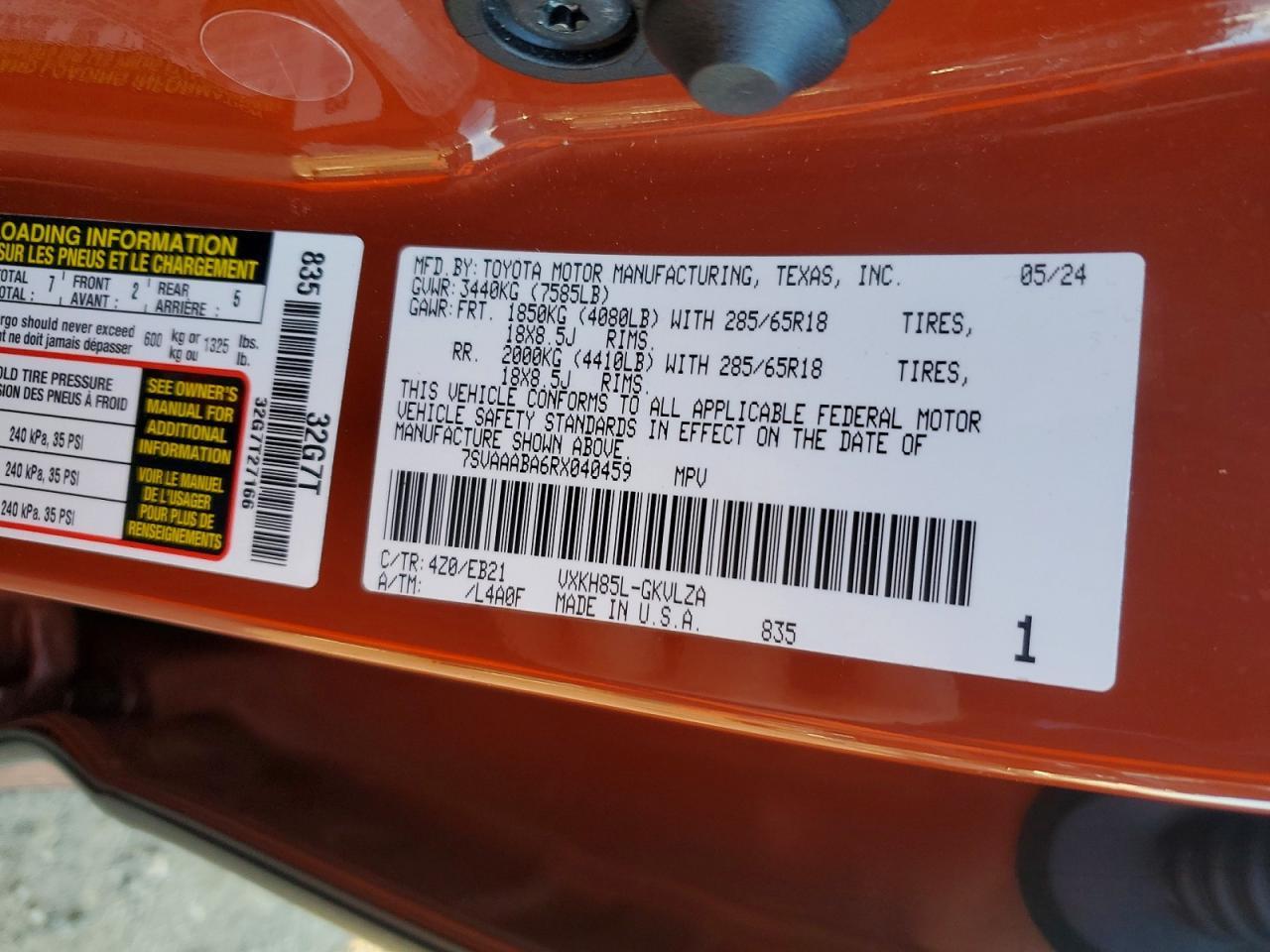 2024 TOYOTA Sequoia