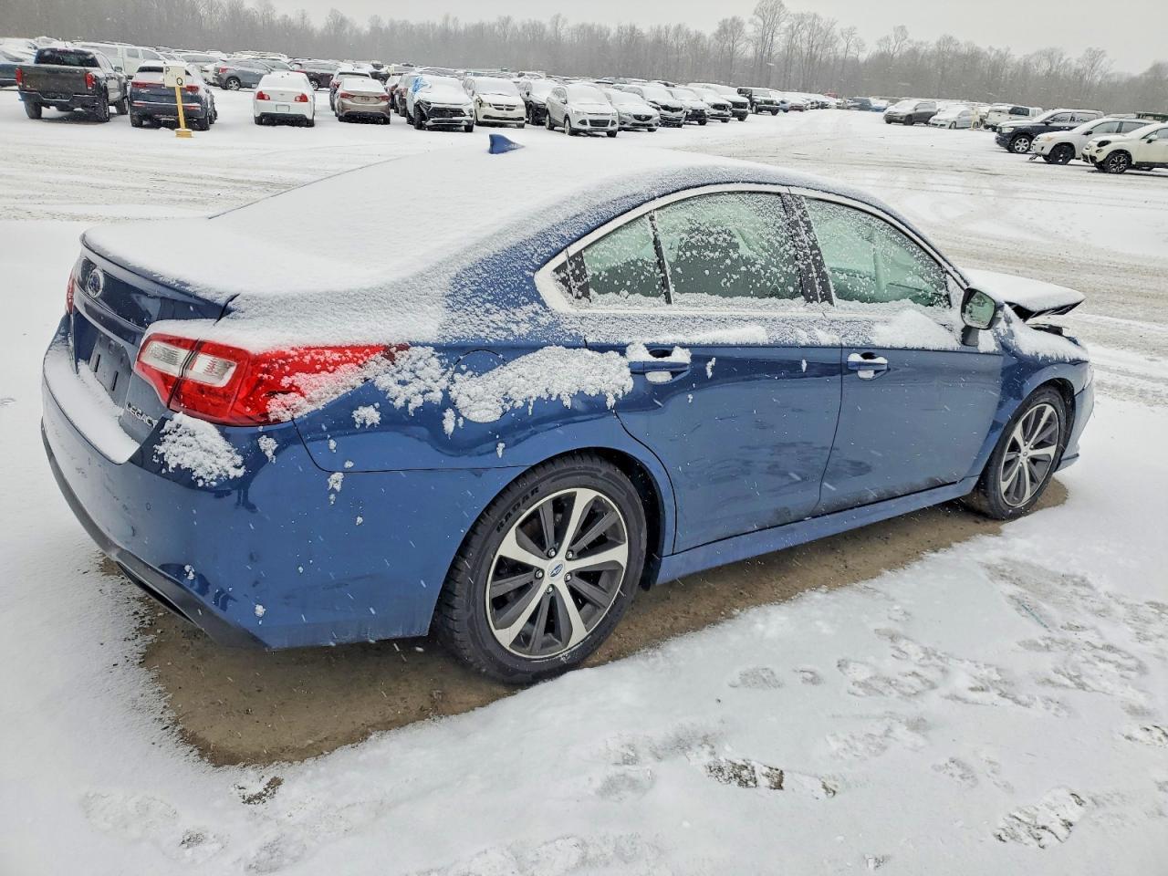 2019 SUBARU Legacy