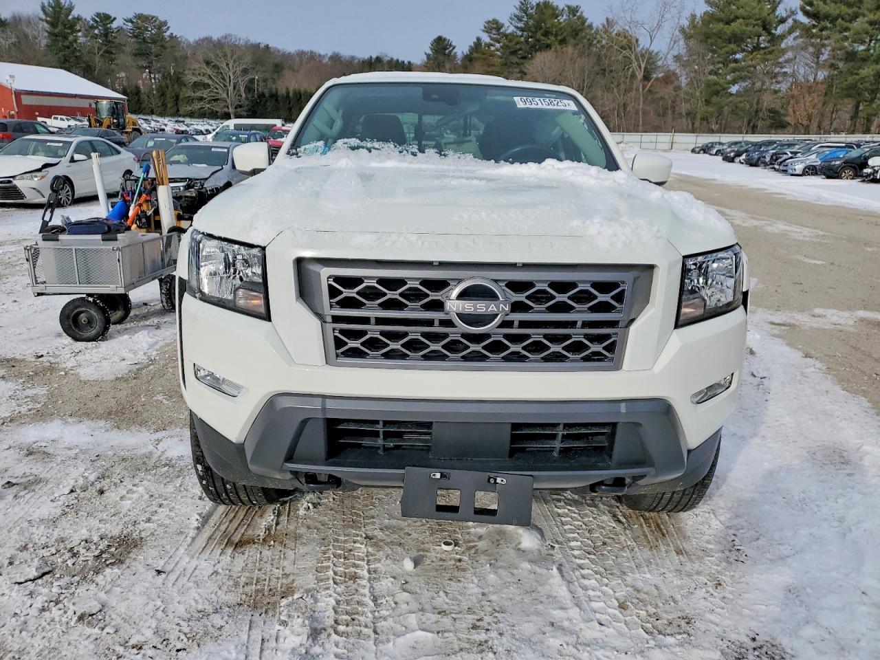 2024 NISSAN Frontier