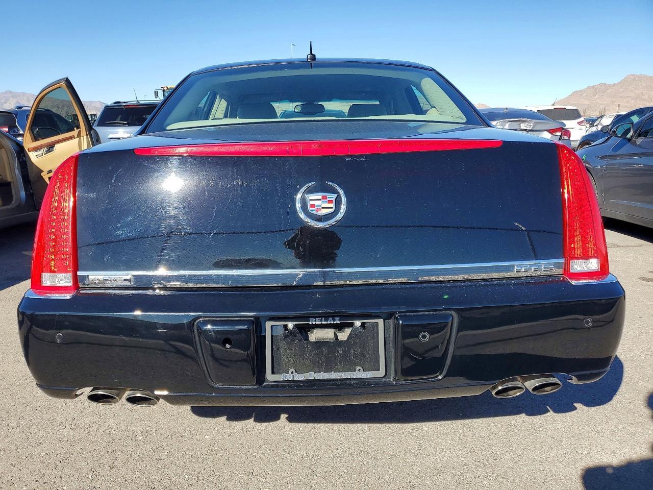 2006 CADILLAC DTS